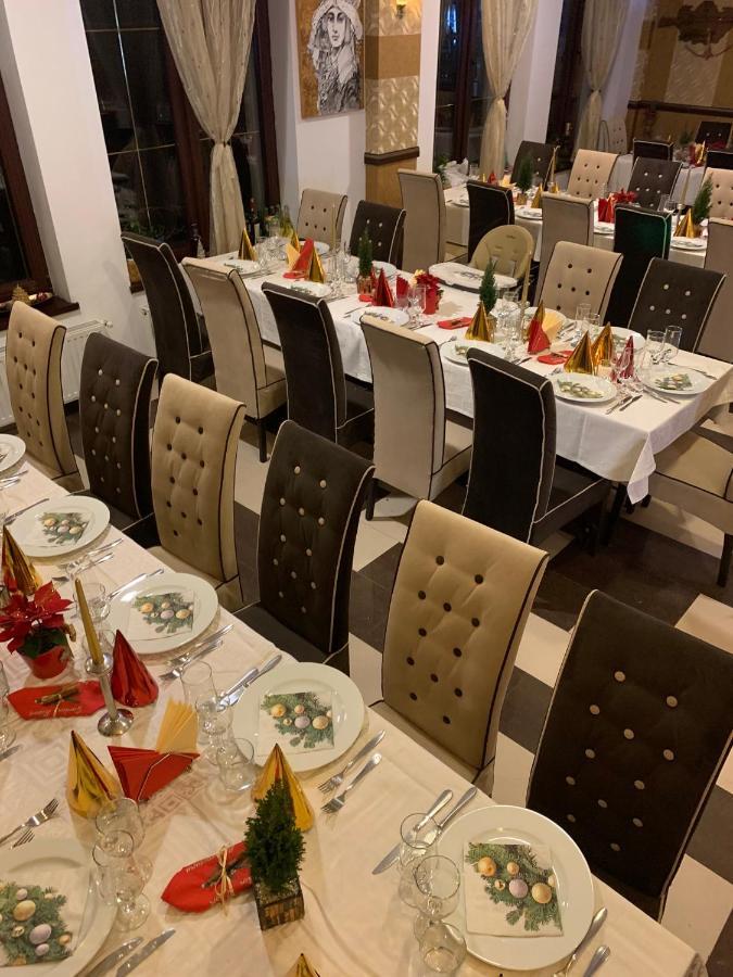 Hotel Boutique Garden Resort By Brancoveanu Моєчу-де-Жос Екстер'єр фото